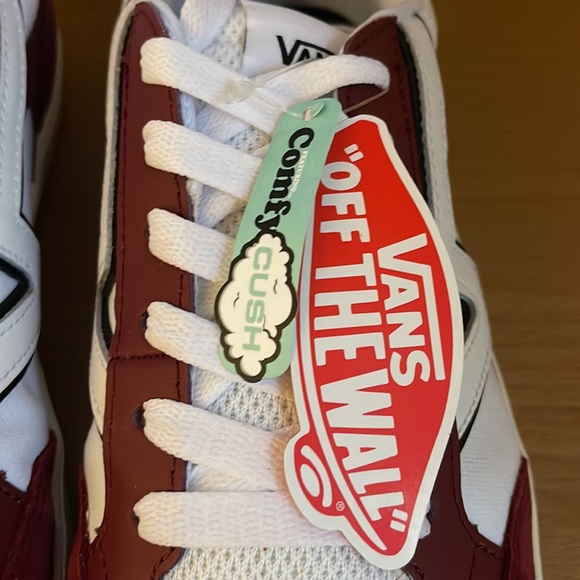 Lowland CC vans pomegrana - Picture 7 of 12